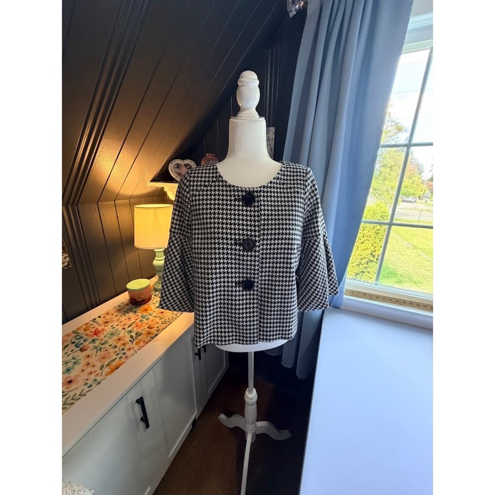 NWOT Classic Preppy Worthington Petite Cropped Jacket Black White PL 707869